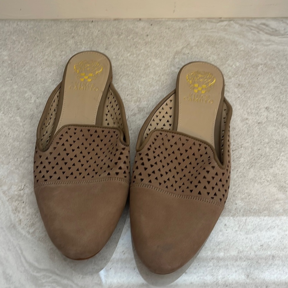 Vince Camuto Slides